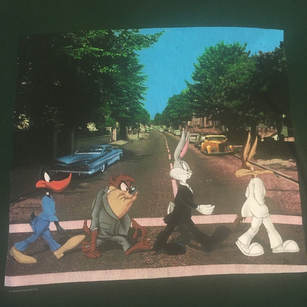 Vtg ‘98 Looney Tunes Abbey Road Beatles Graphic Tee L - Picture 2 of 9